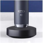 Oral-B Spazzolino Elettrico Ricaricabile iO 9 Nero - immagine 2