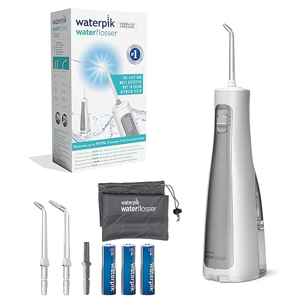 Waterpik-Idropulsore-Portatile-Freedom-Strumento-di-Rimozione-della-Placca-Dentale-e-Batteri-Senza-Fili-e-Waterproof-B073WGYSF8 Waterpik Idropulsore Portatile Freedom, Strumento di Rimozione della Placca Dentale e Batteri, Senza Fili e Waterproof, Ideale per Viaggi, Piccoli Bagni o Uso in Doccia, Nero (WF-03UK010) - immagine 1